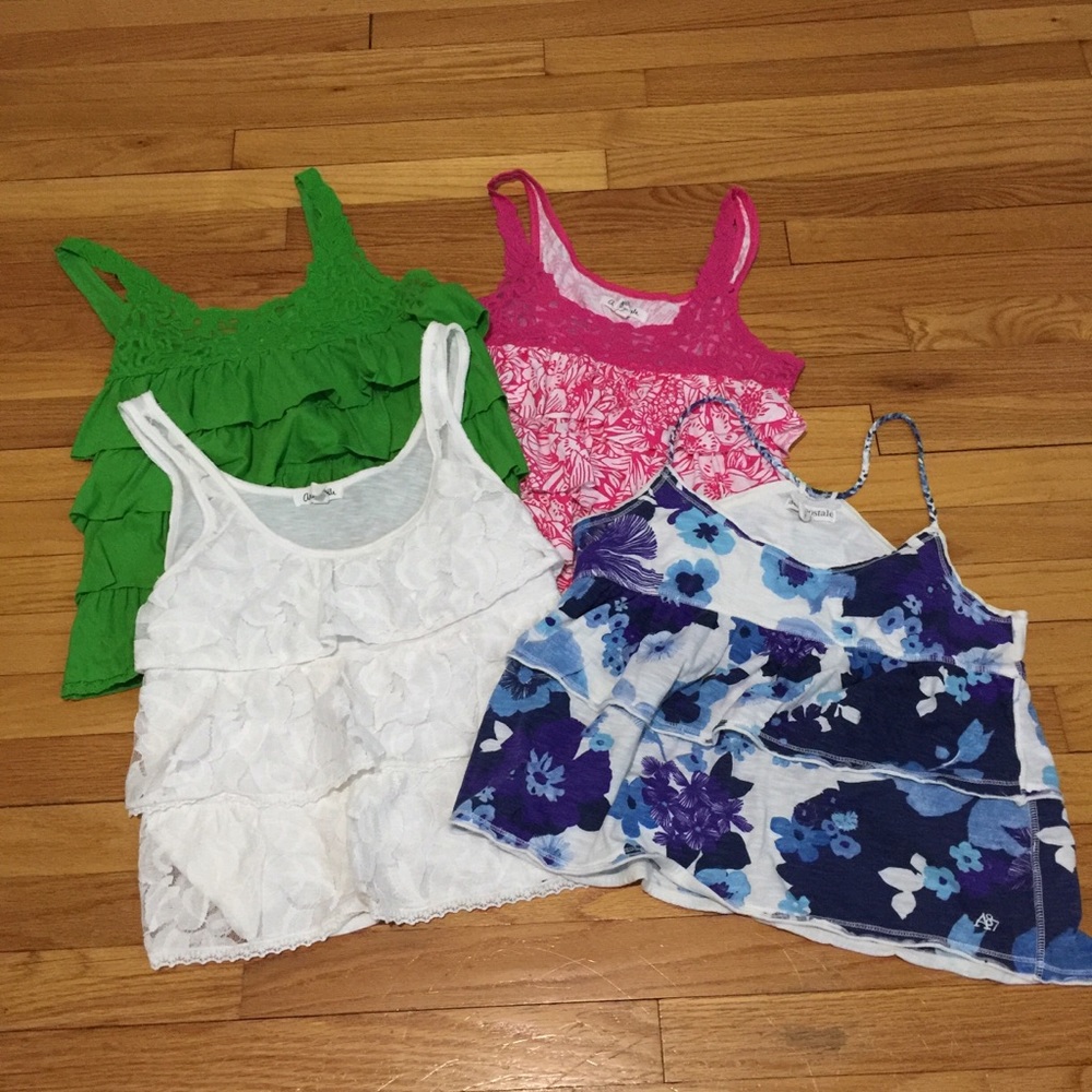 Aeropostale tank tops bundle of 4 size L